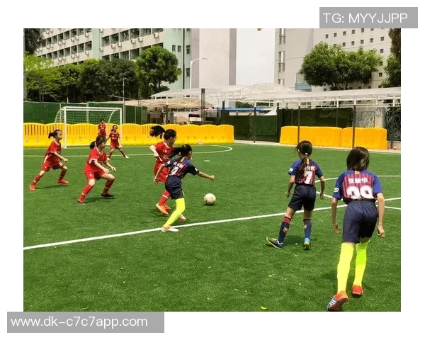 从绿茵少年到时代传奇足球球星宋涛的奋斗与荣耀之路